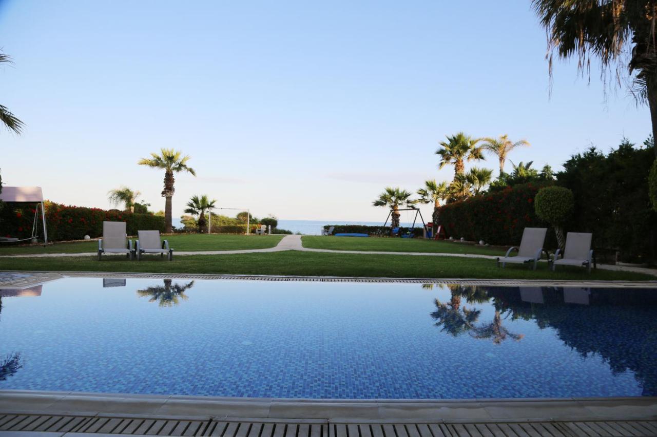 Ionion Beachfront Villa Ayia Napa Esterno foto